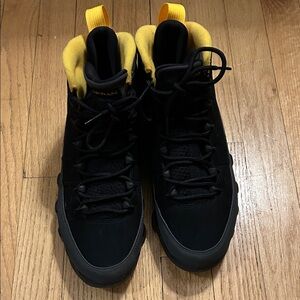 Jordan Men's RETRO 9’s Sneaker